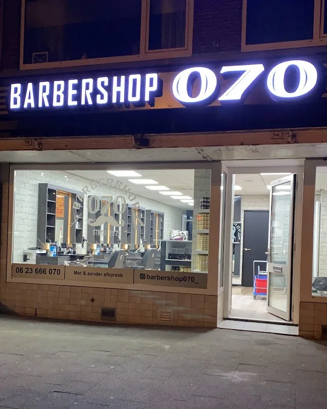 Barbershop 070
