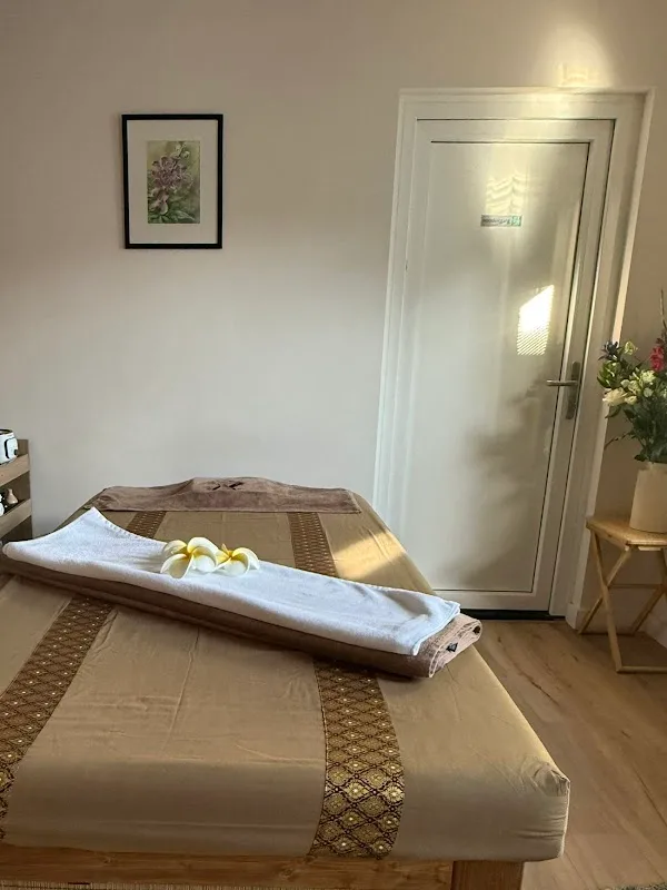 Boo78 - Thai massages, Pedicure & Waxen
