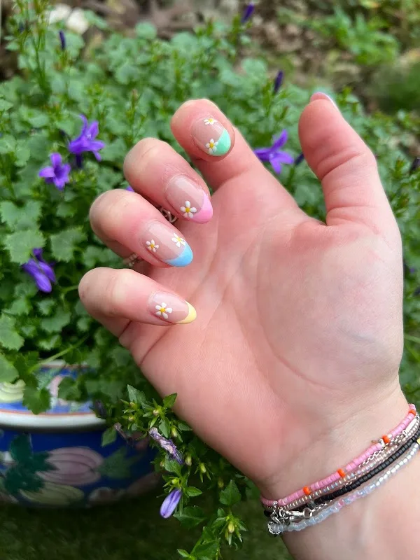 Cherry Nails Bussum