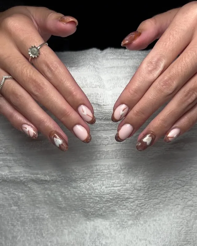 Daphs nailroom