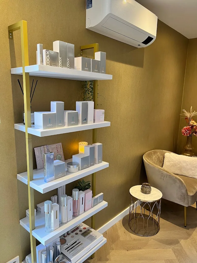 Double U Skincare Leiden