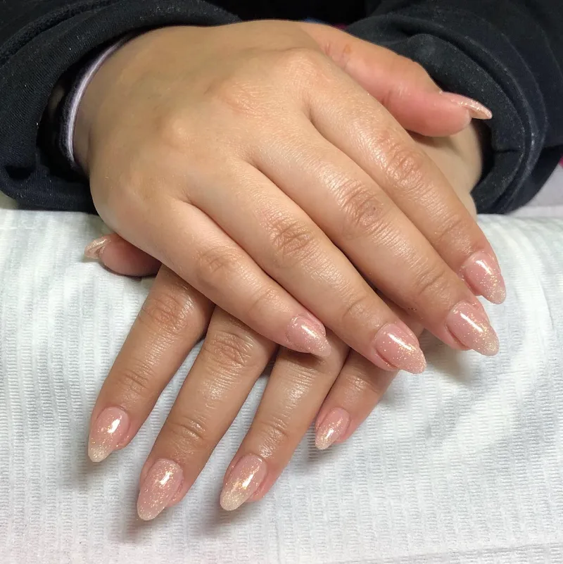 Fabulash, nails & beauty - Venlo