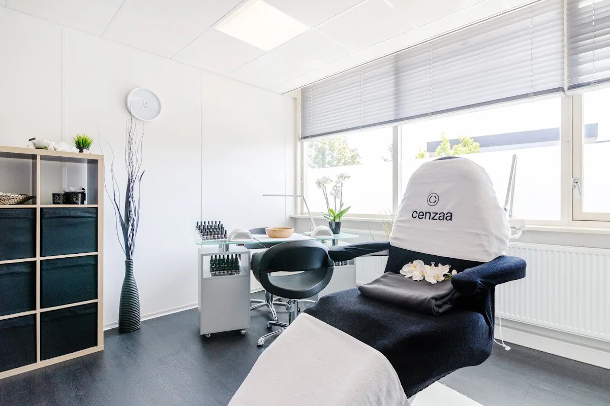 Feelgoodbeauty, Uitgeest