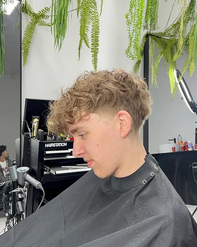 Hair Station💈
