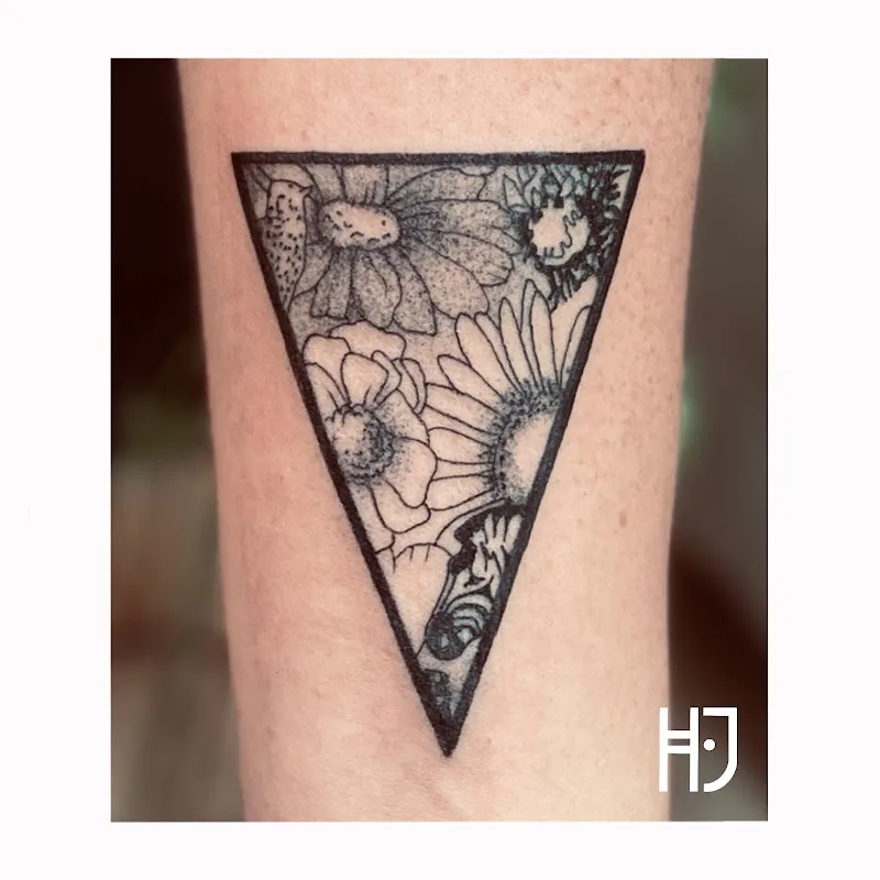Heidi Jansen Albatros Tattoos (@Studio1735)