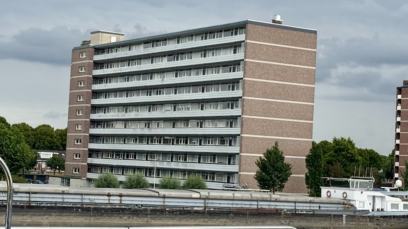 Loeky Noorlander Skin Care