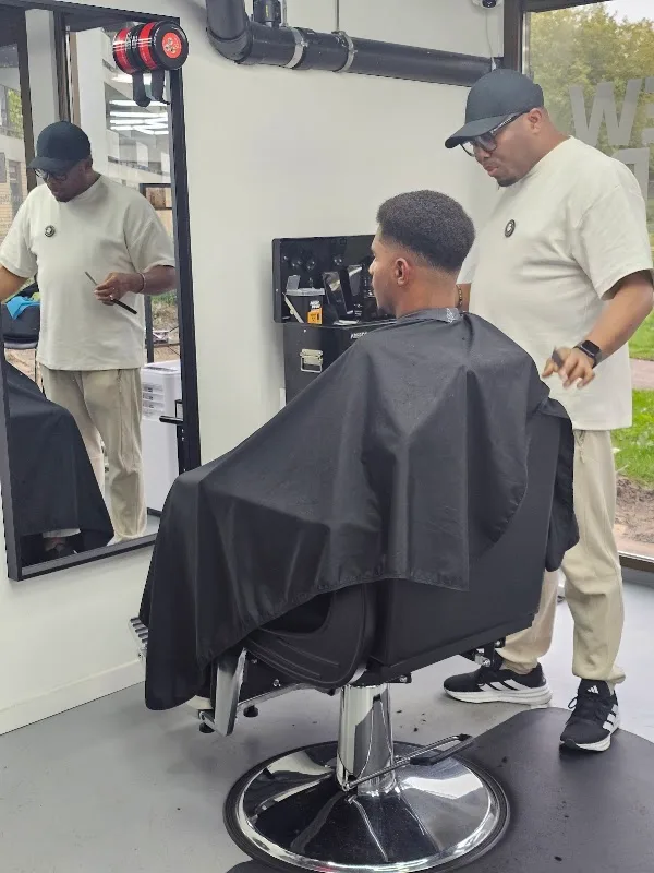 New Born Hair & Barber Lounge