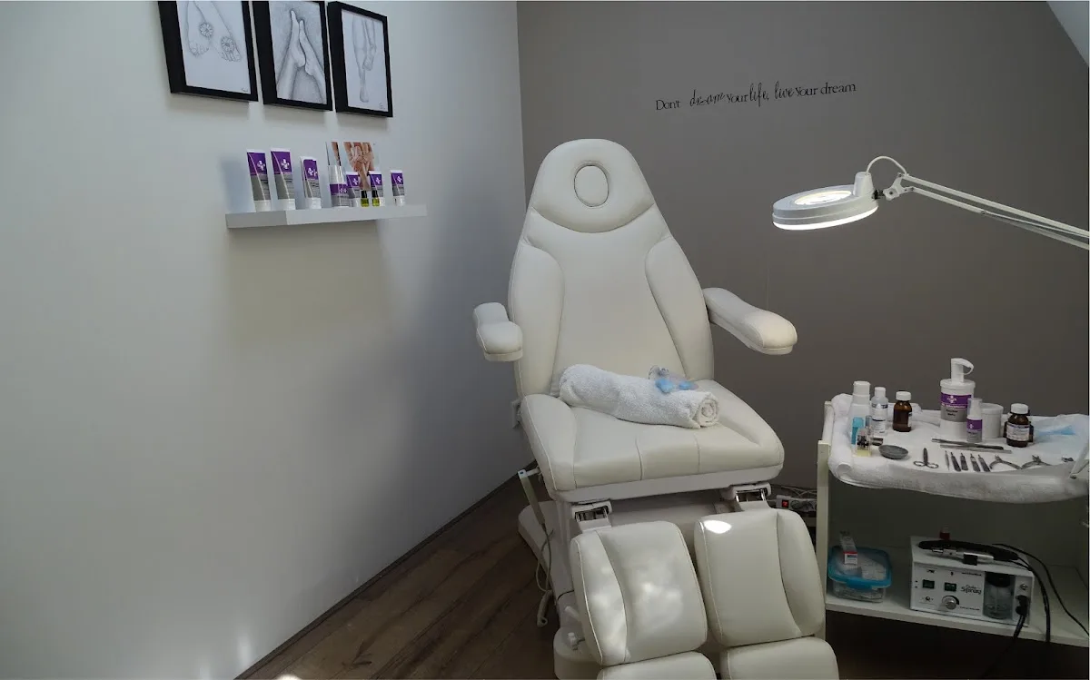 Pedicure by Marjan
