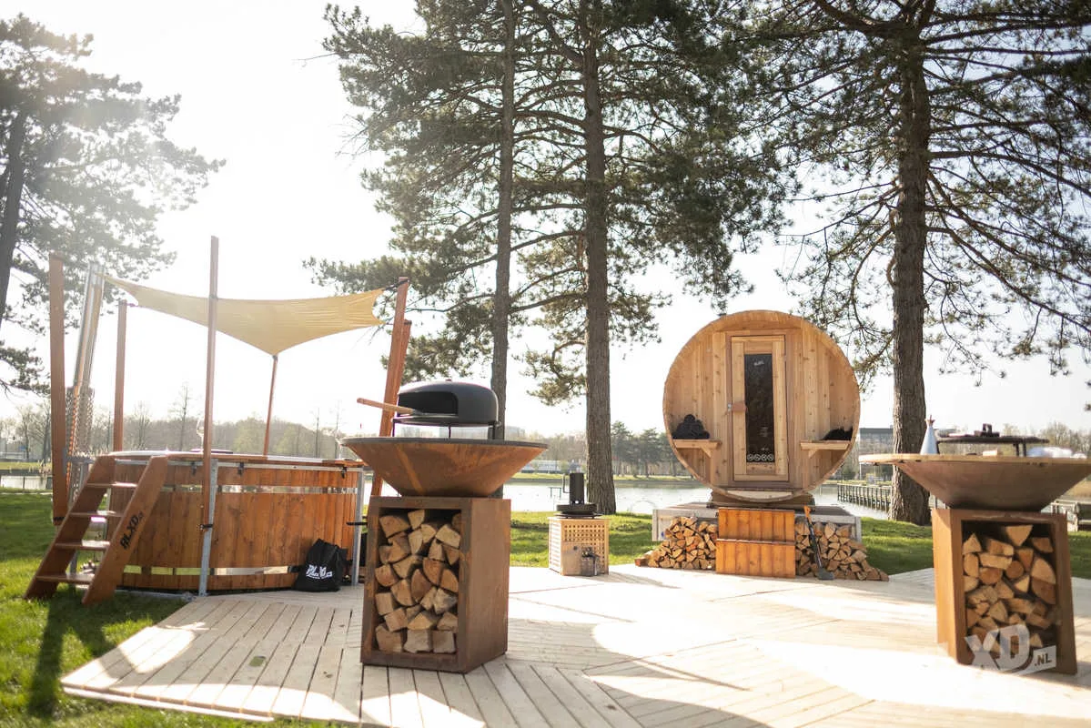 RLXD.NL - Hottub | Sauna | OFYR | Verhuur