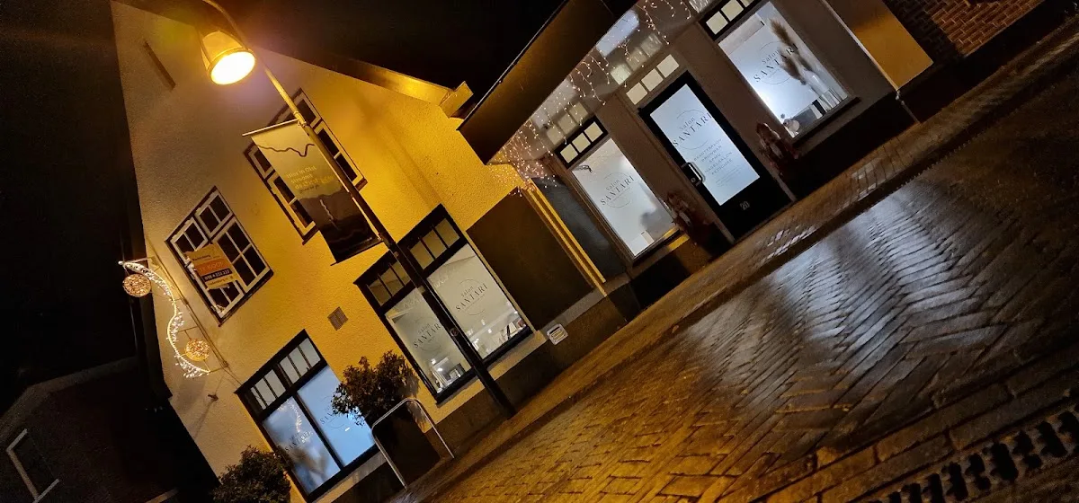 Salon SanTari