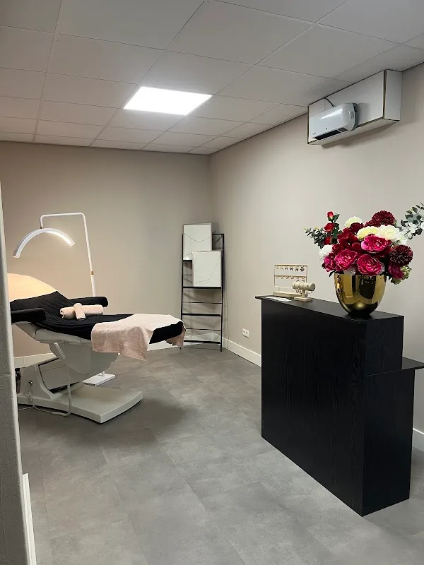 Schoonheidssalon Jeline