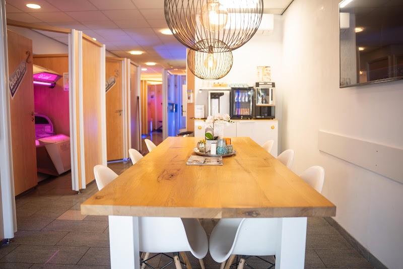 Sunday's Amsterdam Buikslotermeerplein