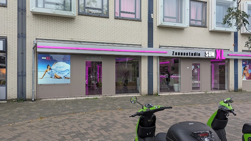 SunXL Almere Centrum