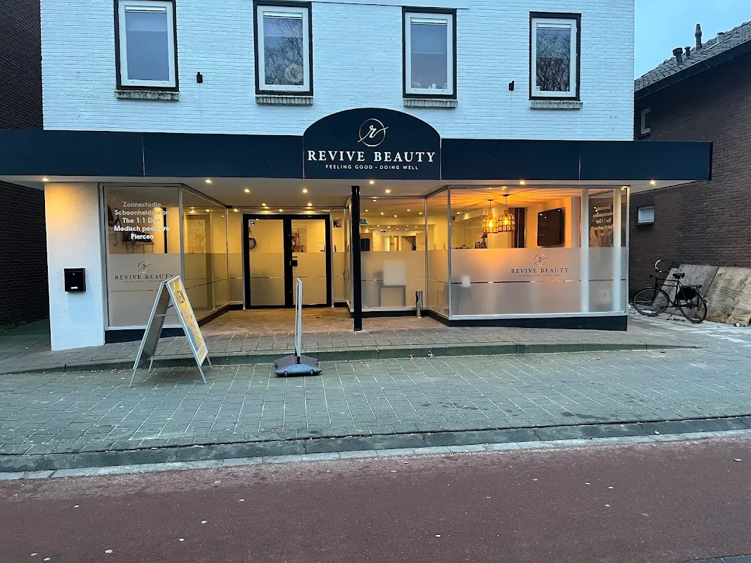Zonnestudio Hardenberg / Revive Beauty
